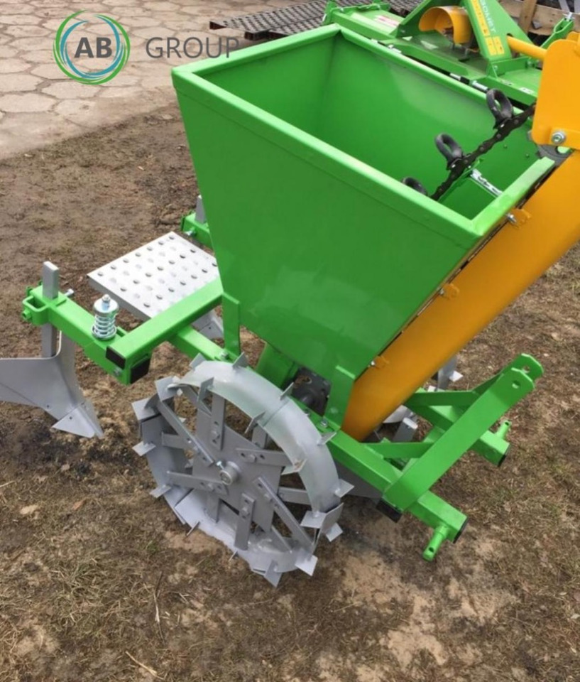Bomet single-row potato planter Gemini S 239/2 - Potato planter: picture 2 Bomet single-row potato planter Gemini S 239/2 - Potato planter: picture 2
