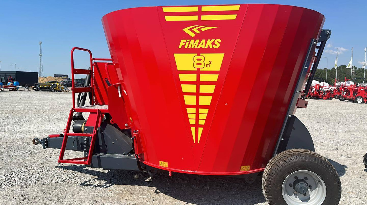 Fimaks vertical feeder mixer FMV8L, 8 m3 - Forage mixer wagon: picture 1 Fimaks vertical feeder mixer FMV8L, 8 m3 - Forage mixer wagon: picture 1