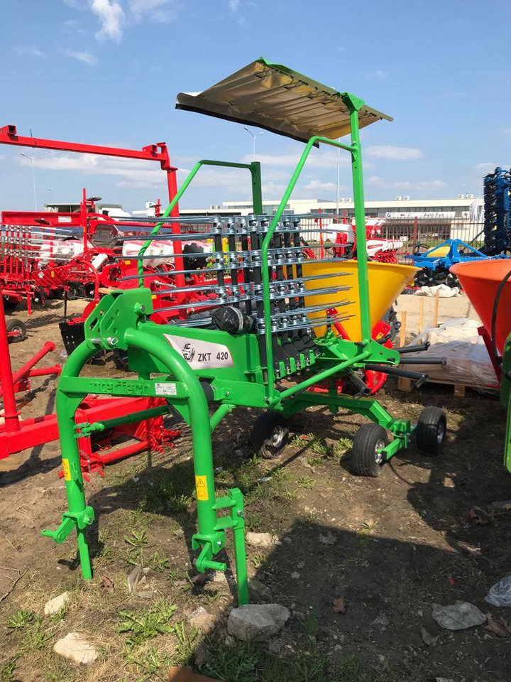 Inter-Tech Rotary Rake ZKT-420, 4.2 m - Tedder/ Rake: picture 5 Inter-Tech Rotary Rake ZKT-420, 4.2 m - Tedder/ Rake: picture 5