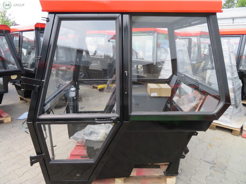 Koja tractor cab C-330 - Cab for Farm tractor: picture 1 Koja tractor cab C-330 - Cab for Farm tractor: picture 1