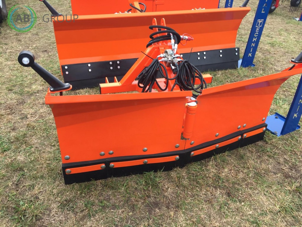 Metal-Technik V-type snow plow light 2.2 - Snow plough for Snow removal vehicle: picture 1 Metal-Technik V-type snow plow light 2.2 - Snow plough for Snow removal vehicle: picture 1