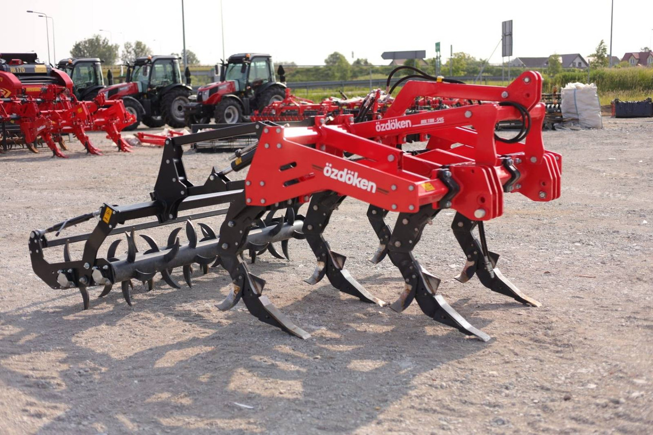 Ozdoken Subsoiler Plough Boltan 545 – 5 tines, demo version - Subsoiler: picture 2 Ozdoken Subsoiler Plough Boltan 545 – 5 tines, demo version - Subsoiler: picture 2
