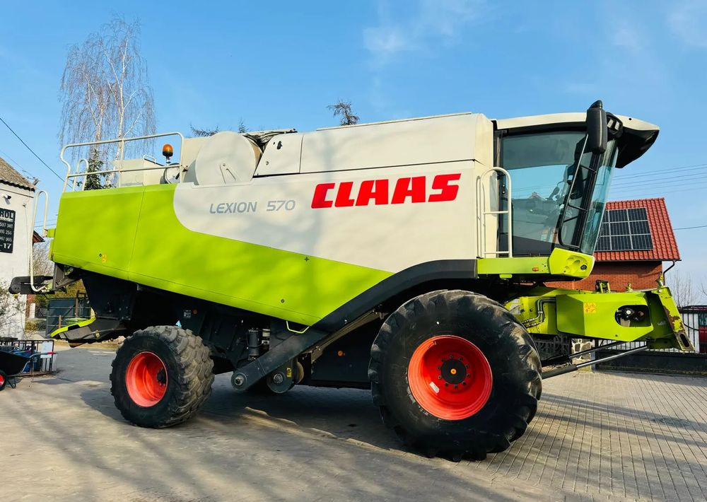 Claas Lexion 570 - Combine harvester: picture 1 Claas Lexion 570 - Combine harvester: picture 1