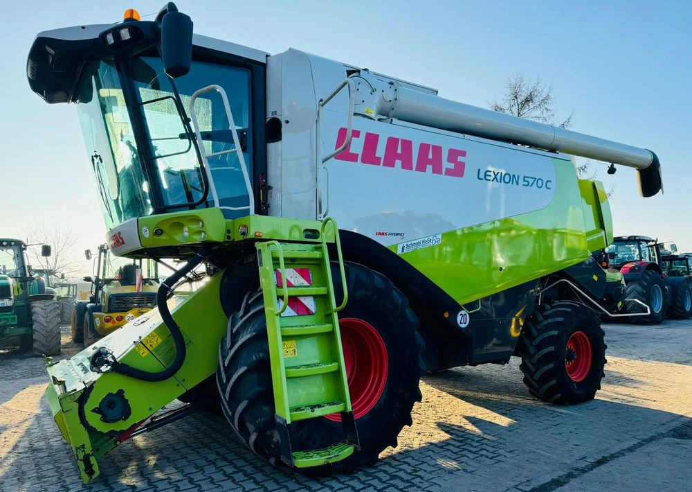 Claas Lexion 570C - Combine harvester: picture 4 Claas Lexion 570C - Combine harvester: picture 4