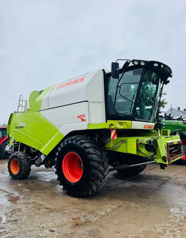 Claas Tucano 450 - Combine harvester: picture 3 Claas Tucano 450 - Combine harvester: picture 3