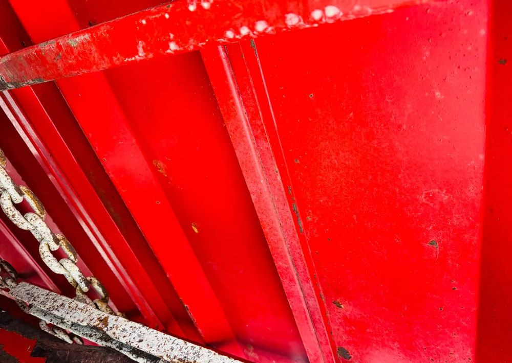 Inny Deguillaume - Manure spreader: picture 3 Inny Deguillaume - Manure spreader: picture 3