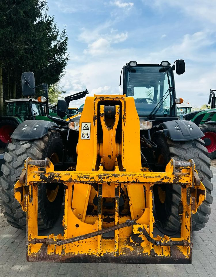 JCB 550-80 Agri Plus - Telescopic handler: picture 3 JCB 550-80 Agri Plus - Telescopic handler: picture 3