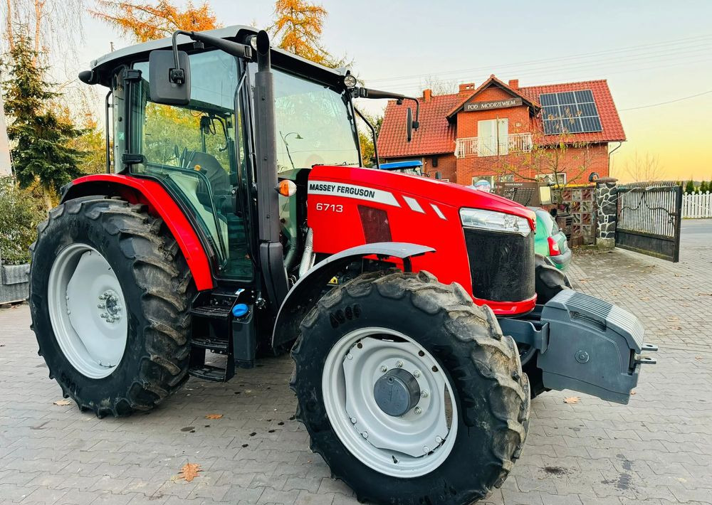 Massey Ferguson 6713 - Farm tractor: picture 5 Massey Ferguson 6713 - Farm tractor: picture 5