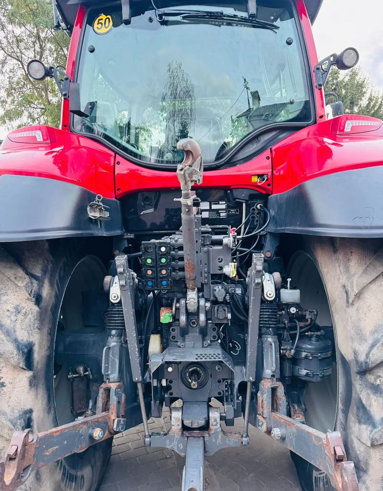 Farm tractor Valtra T214 ACTIVE: picture 11 Farm tractor Valtra T214 ACTIVE: picture 11