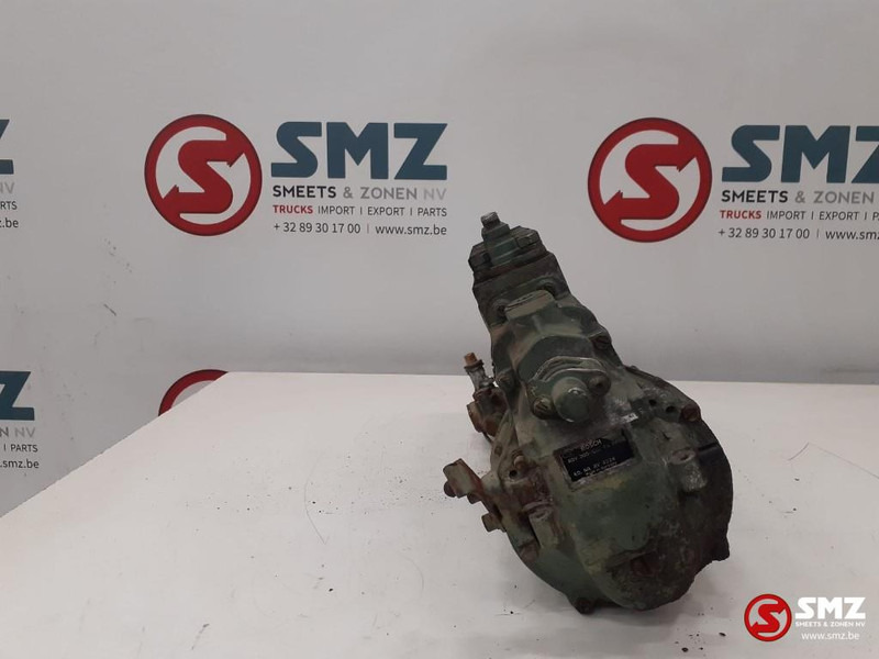Bosch Occ injectiepomp Bosch Mercedes V8 - Fuel pump for Truck: picture 3 Bosch Occ injectiepomp Bosch Mercedes V8 - Fuel pump for Truck: picture 3