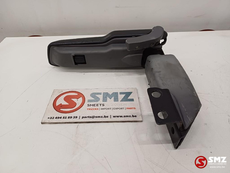 Caterpillar Armrest left Caterpillar - Cab and interior for Truck: picture 2 Caterpillar Armrest left Caterpillar - Cab and interior for Truck: picture 2