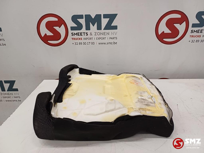 Caterpillar Cushionseat Caterpillar - Cab and interior for Truck: picture 4 Caterpillar Cushionseat Caterpillar - Cab and interior for Truck: picture 4