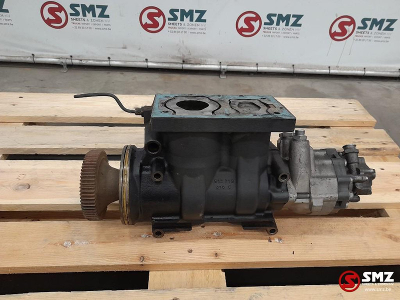 DAF Occ luchtcompressor + sturrbekrachtigingspomp DAF - Engine and parts for Truck: picture 1 DAF Occ luchtcompressor + sturrbekrachtigingspomp DAF - Engine and parts for Truck: picture 1