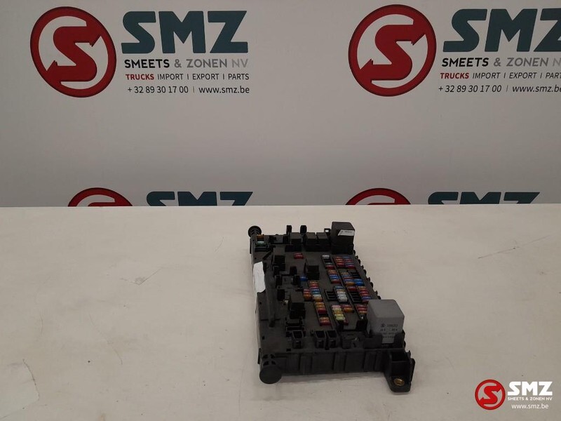 DAF Occ zekeringskast Daf XF 2150895 - ECU for Truck: picture 3 DAF Occ zekeringskast Daf XF 2150895 - ECU for Truck: picture 3