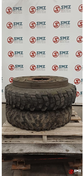 DUNLOP Occ industrieband 10.00-20 Dunlop - Tire for Truck: picture 1 DUNLOP Occ industrieband 10.00-20 Dunlop - Tire for Truck: picture 1