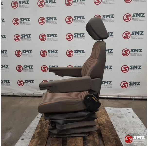 Diversen Occ bestuurdersstoel ISRI 6000 - Cab and interior for Truck: picture 3 Diversen Occ bestuurdersstoel ISRI 6000 - Cab and interior for Truck: picture 3