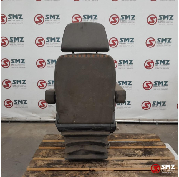 Diversen Occ bestuurdersstoel ISRI 6000 - Cab and interior for Truck: picture 2 Diversen Occ bestuurdersstoel ISRI 6000 - Cab and interior for Truck: picture 2