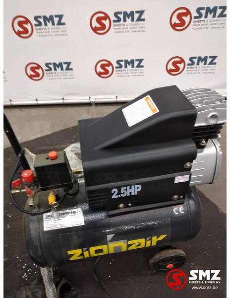 Diversen Occ mobiele compressor 120l/min - Air compressor: picture 3 Diversen Occ mobiele compressor 120l/min - Air compressor: picture 3