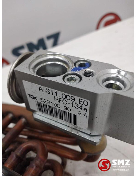 Iveco Occ airco condensor Iveco 504154616 - Cooling system for Truck: picture 3 Iveco Occ airco condensor Iveco 504154616 - Cooling system for Truck: picture 3