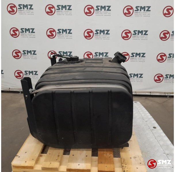 Iveco Occ brandstoftank 200L + brandstofniveausensor + s - Fuel tank for Truck: picture 4 Iveco Occ brandstoftank 200L + brandstofniveausensor + s - Fuel tank for Truck: picture 4