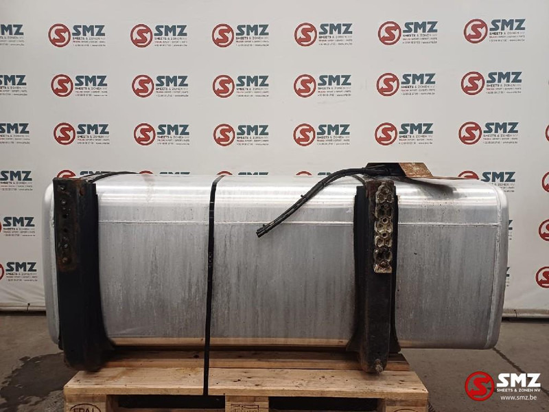 Iveco Occ brandstoftank 600L Iveco - Fuel tank for Truck: picture 2 Iveco Occ brandstoftank 600L Iveco - Fuel tank for Truck: picture 2