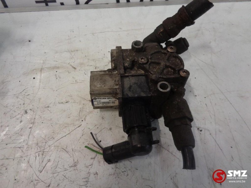 KNORR BREMSE Occ ebs ventiel - Brake valve for Truck: picture 4 KNORR BREMSE Occ ebs ventiel - Brake valve for Truck: picture 4