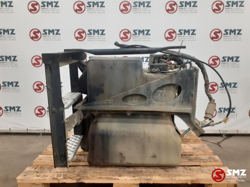 MAN Occ AdBluetank MAN - Fuel processing/ Fuel delivery for Truck: picture 1 MAN Occ AdBluetank MAN - Fuel processing/ Fuel delivery for Truck: picture 1