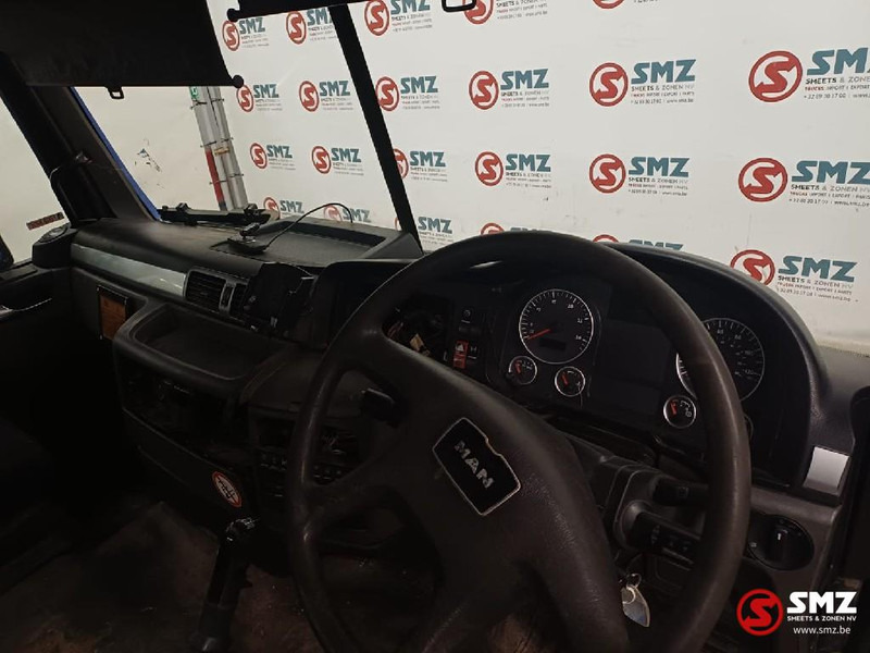 Cab and interior for Truck MAN Occ cabine RHD MAN TGS: picture 12