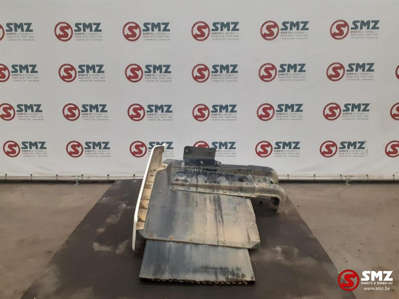 MAN Occ spatbord vooraan links + spatbordhouder MAN - Body and exterior for Truck: picture 3 MAN Occ spatbord vooraan links + spatbordhouder MAN - Body and exterior for Truck: picture 3