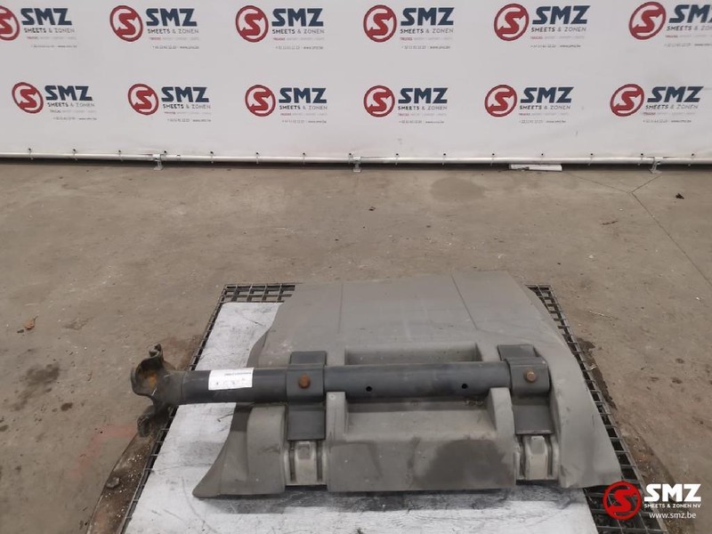 Mercedes-Benz Occ Spatbord met steun Actros MP2/MP3 - Fender for Truck: picture 3 Mercedes-Benz Occ Spatbord met steun Actros MP2/MP3 - Fender for Truck: picture 3