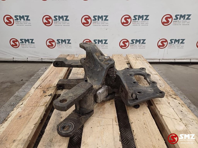 Mercedes-Benz Occ bladveerbeugel vooras links Mercedes - Frame/ Chassis for Truck: picture 2 Mercedes-Benz Occ bladveerbeugel vooras links Mercedes - Frame/ Chassis for Truck: picture 2