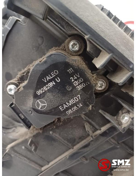 Mercedes-Benz Occ kachelhuis Mercedes - Heating/ Ventilation for Truck: picture 5 Mercedes-Benz Occ kachelhuis Mercedes - Heating/ Ventilation for Truck: picture 5