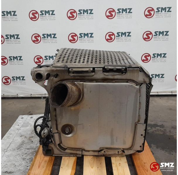 Mercedes-Benz Occ katalysator Euro 5 Mercedes - Catalytic converter for Truck: picture 3 Mercedes-Benz Occ katalysator Euro 5 Mercedes - Catalytic converter for Truck: picture 3