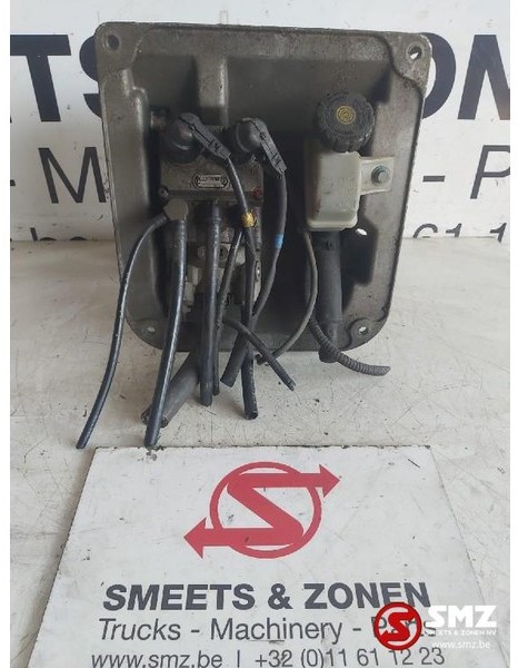 Mercedes-Benz Occ pedaalplaat Mercedes Actros - Pedal for Truck: picture 3 Mercedes-Benz Occ pedaalplaat Mercedes Actros - Pedal for Truck: picture 3