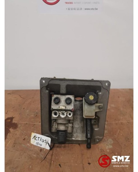 Mercedes-Benz Occ pedalenbox actros - Pedal for Truck: picture 3 Mercedes-Benz Occ pedalenbox actros - Pedal for Truck: picture 3