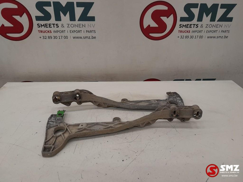 Mercedes-Benz Occ set koplampsteunen L/R Mercedes - Headlight for Truck: picture 2 Mercedes-Benz Occ set koplampsteunen L/R Mercedes - Headlight for Truck: picture 2