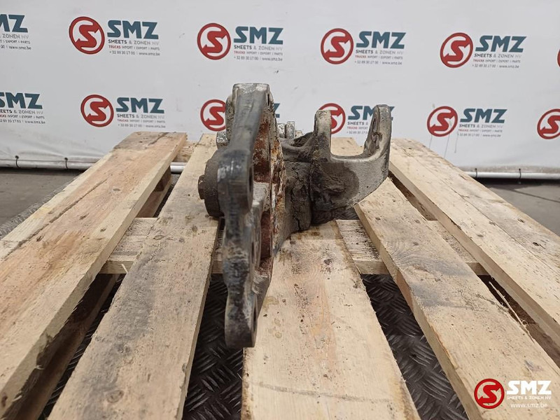 Mercedes-Benz Occ veerbeugel linksachter Mercedes - Frame/ Chassis for Truck: picture 4 Mercedes-Benz Occ veerbeugel linksachter Mercedes - Frame/ Chassis for Truck: picture 4