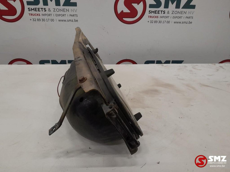 Mercedes-Benz Occ voorbumper + koplamp rechts Mercedes - Bumper for Truck: picture 3 Mercedes-Benz Occ voorbumper + koplamp rechts Mercedes - Bumper for Truck: picture 3