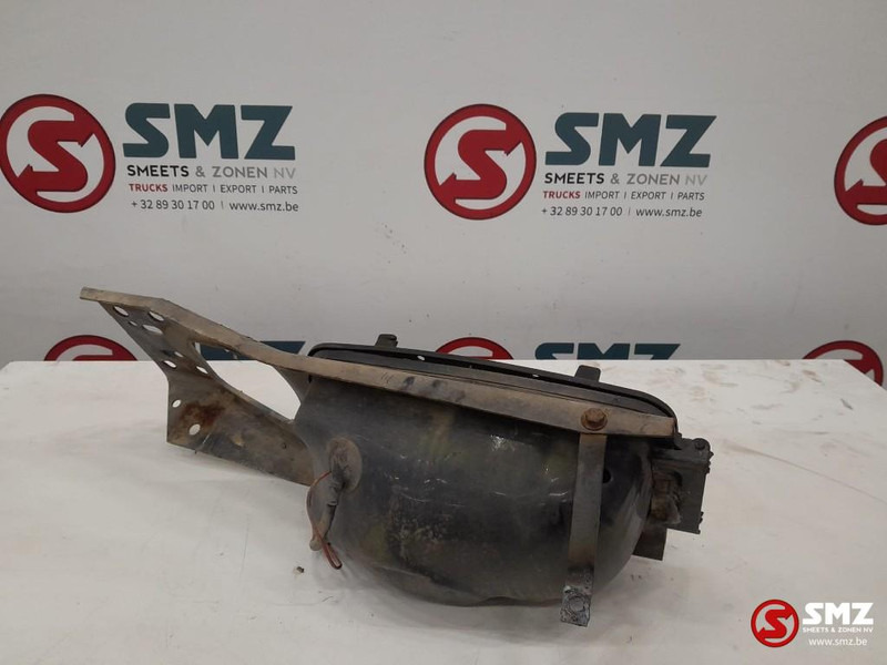 Mercedes-Benz Occ voorbumper + koplamp rechts Mercedes - Bumper for Truck: picture 2 Mercedes-Benz Occ voorbumper + koplamp rechts Mercedes - Bumper for Truck: picture 2