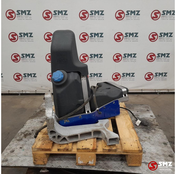 Renault Occ AdBluetank + Adblueniveausensor + AdBluepomp + - Fuel processing/ Fuel delivery for Truck: picture 3 Renault Occ AdBluetank + Adblueniveausensor + AdBluepomp + - Fuel processing/ Fuel delivery for Truck: picture 3