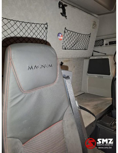 Cab and interior for Truck Renault Occ cabine compleet Renault Magnum: picture 9 Cab and interior for Truck Renault Occ cabine compleet Renault Magnum: picture 9