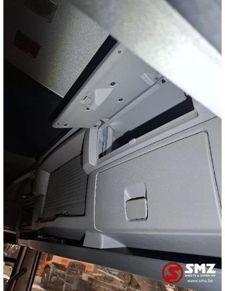 Cab and interior for Truck Renault Occ cabine compleet Renault Magnum: picture 12 Cab and interior for Truck Renault Occ cabine compleet Renault Magnum: picture 12