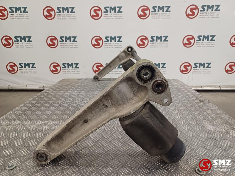 Renault Occ cabinestabilisatorstang + cabineschokdempers R - Steering for Truck: picture 4 Renault Occ cabinestabilisatorstang + cabineschokdempers R - Steering for Truck: picture 4