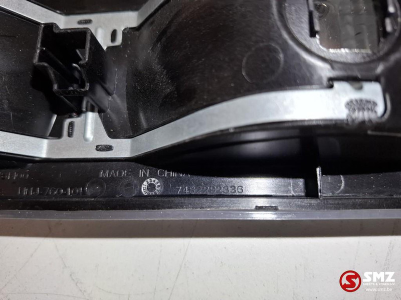 Renault Occ set interieurverlichting Renault - Lights/ Lighting for Truck: picture 2 Renault Occ set interieurverlichting Renault - Lights/ Lighting for Truck: picture 2