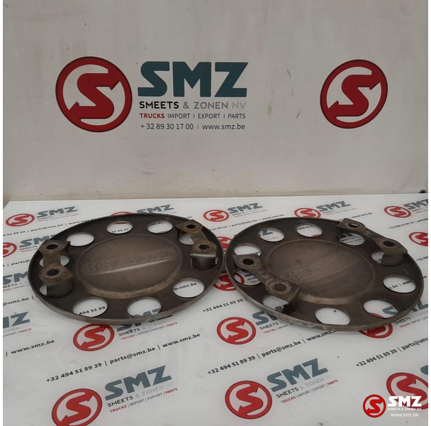 Renault Occ set van 2 wieldeksels Renault - Rim for Truck: picture 2 Renault Occ set van 2 wieldeksels Renault - Rim for Truck: picture 2