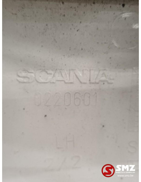 Scania Occ cabinespoiler links Scania - Aerodynamics/ Spoiler for Truck: picture 3 Scania Occ cabinespoiler links Scania - Aerodynamics/ Spoiler for Truck: picture 3