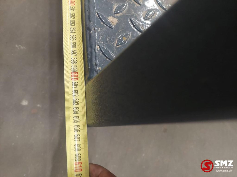 Smz Afzetcontainer plateau SMZ 6000x2500mm - Hook lift/ Skip loader system: picture 5 Smz Afzetcontainer plateau SMZ 6000x2500mm - Hook lift/ Skip loader system: picture 5