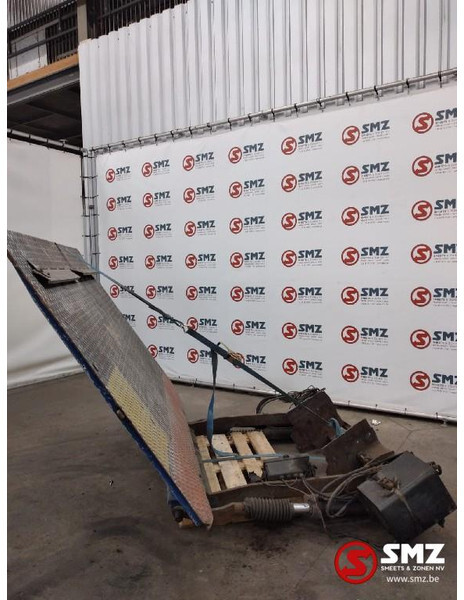 Dhollandia Occ laadlift Dhollandia DHLV 1500kg - Spare parts for Truck: picture 1 Dhollandia Occ laadlift Dhollandia DHLV 1500kg - Spare parts for Truck: picture 1