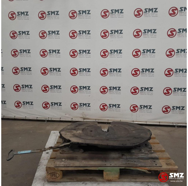 Jost Occ koppelschotel JSK42 + montageplaat Jost - Fifth wheel coupling for Truck: picture 2 Jost Occ koppelschotel JSK42 + montageplaat Jost - Fifth wheel coupling for Truck: picture 2