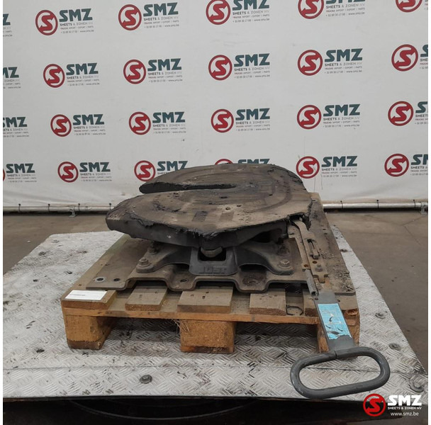 Jost Occ koppelschotel JSK42 + montageplaat Jost - Fifth wheel coupling for Truck: picture 3 Jost Occ koppelschotel JSK42 + montageplaat Jost - Fifth wheel coupling for Truck: picture 3
